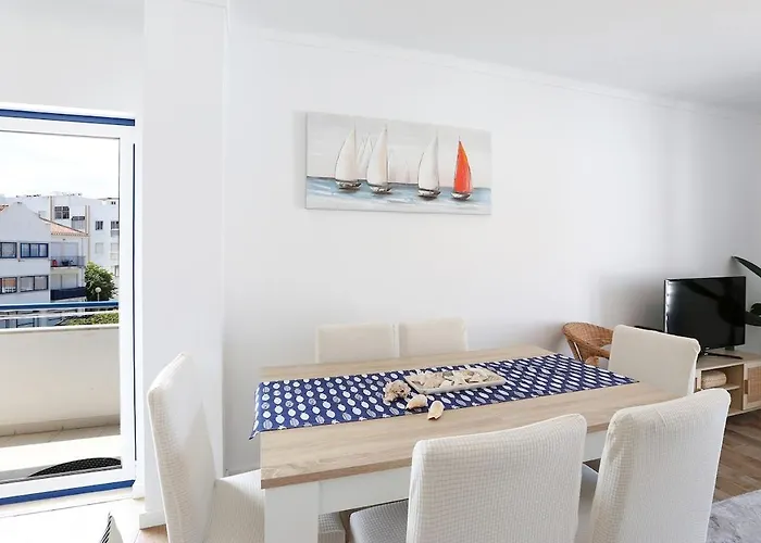 T3- Sunny Apartament Nazaré