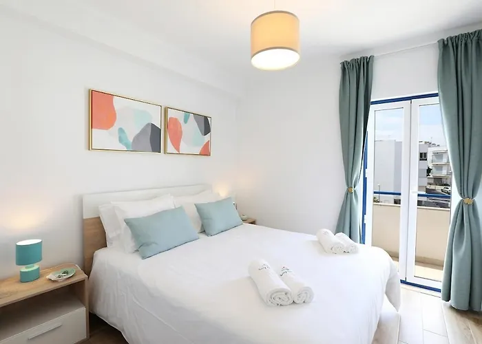 T3- Sunny Apartament